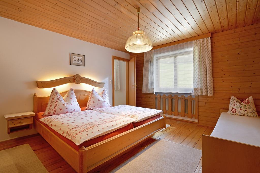Appartement Gugghof à Hopfgarten im Brixental Chambre photo